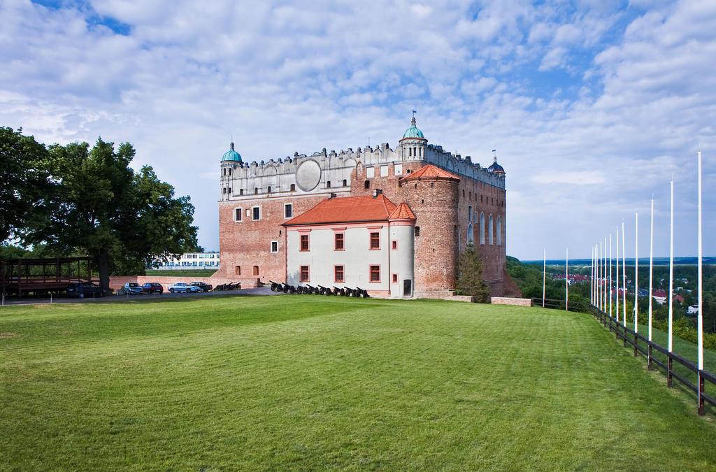 Zamek Golubski Exterior photo